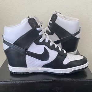 Nike Hi Dunk Wedge Sneaker❤️